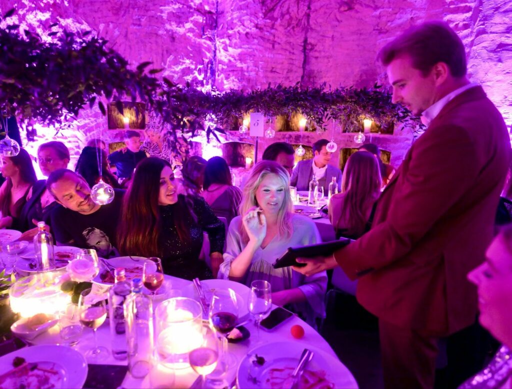 Animation lancement produit avec magie digitale sur iPad